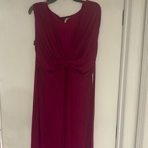 Sleeveless Knot-Front Maxi Dress in Burgundy